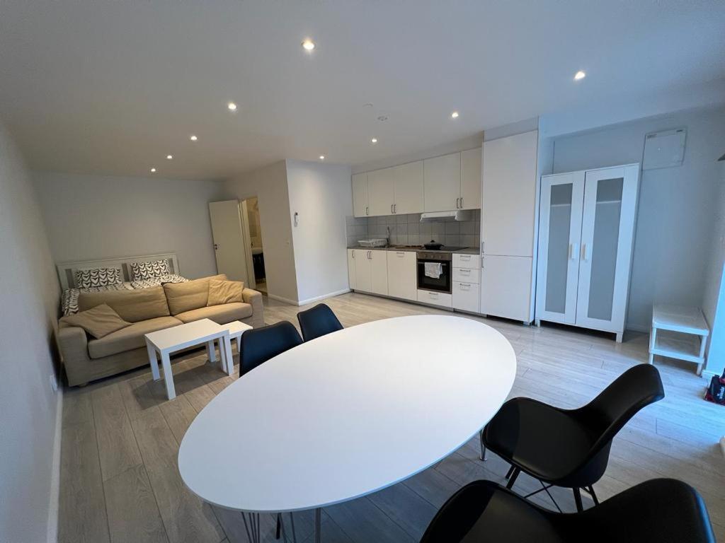 Newly Furnished Apartment Close To Beach. Abbekås エクステリア 写真